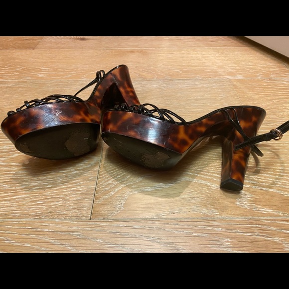 Gucci Tortoise Platform Sandal / Heel - Picture 4 of 7
